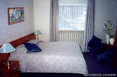 Aliot Hotel Saint Petersburg Room photo